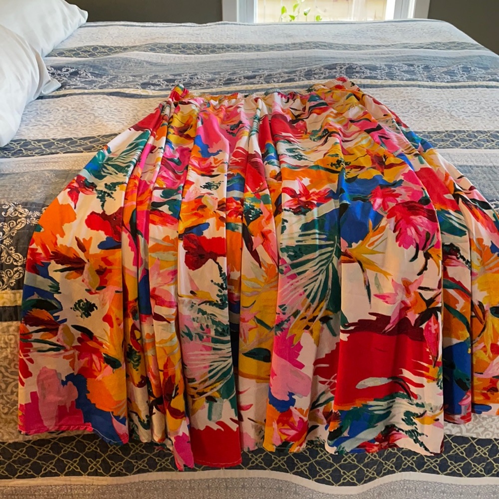 Cupio Floral skirt